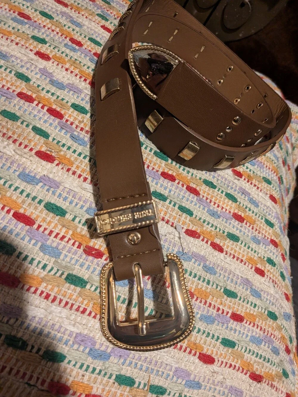 NWOT Women True Religion 1.125” Brown Belt Gold Square Studs and Buckle Size 36